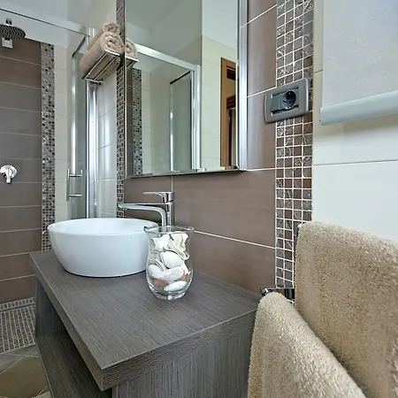 Vila Beautiful Villa In Visnjan With Swimming Pool